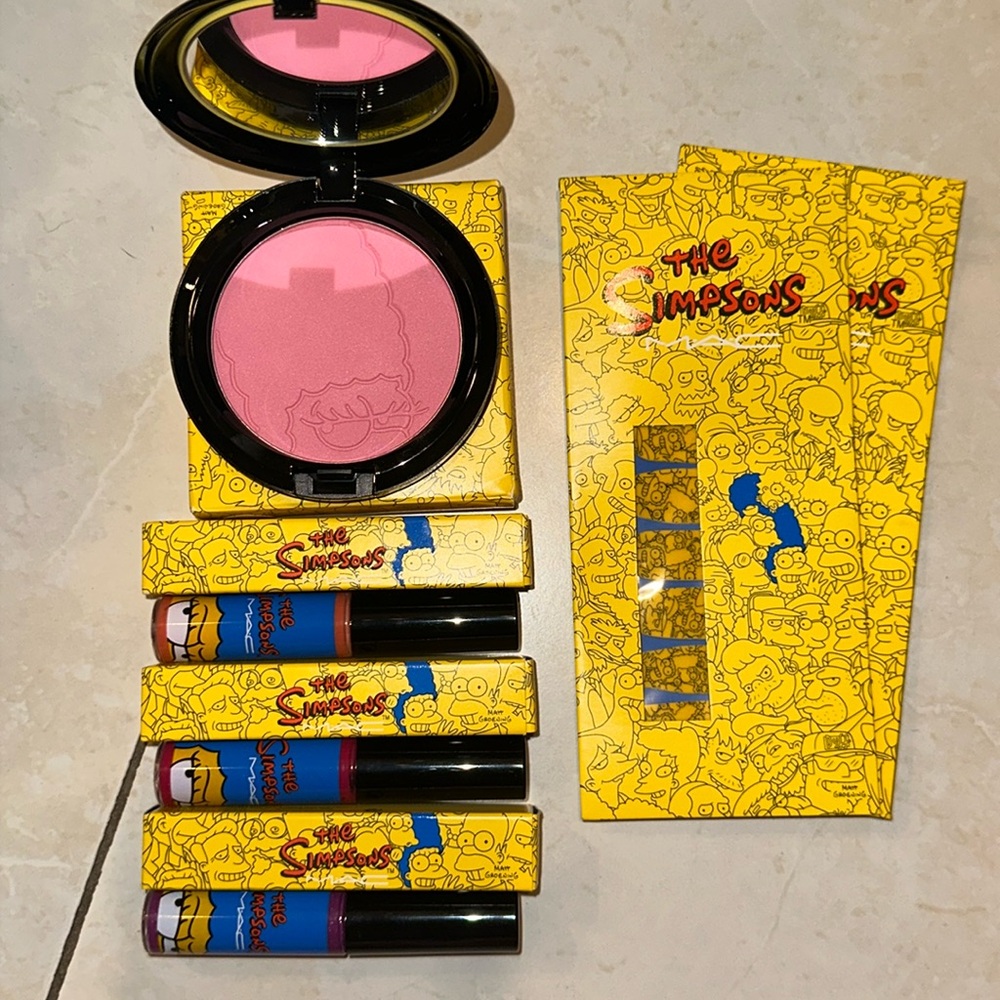 M.A.C Simpsons bundle!